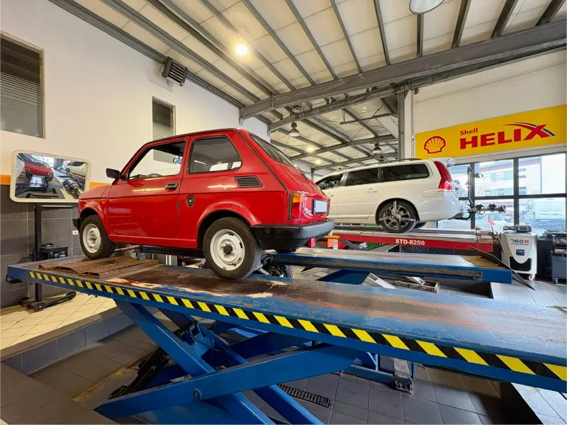 Badanie techniczne Fiata 126p na SKP